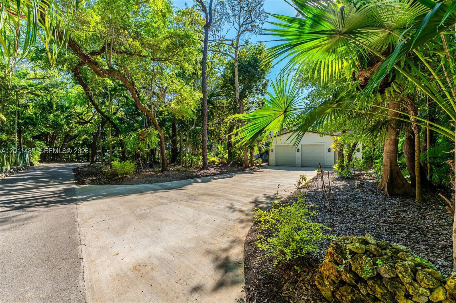 4901 Hammock Park Dr Coral Gables, FL 33156