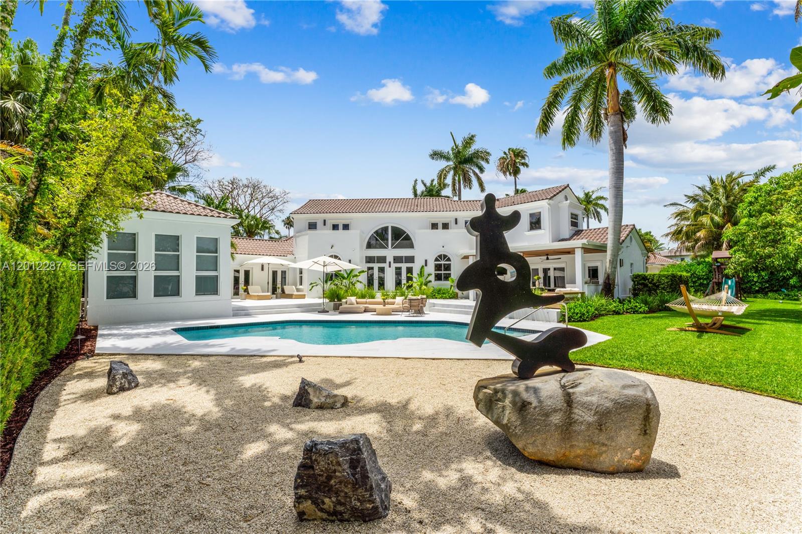 8763 SW 61st Pl Pinecrest, FL 33156