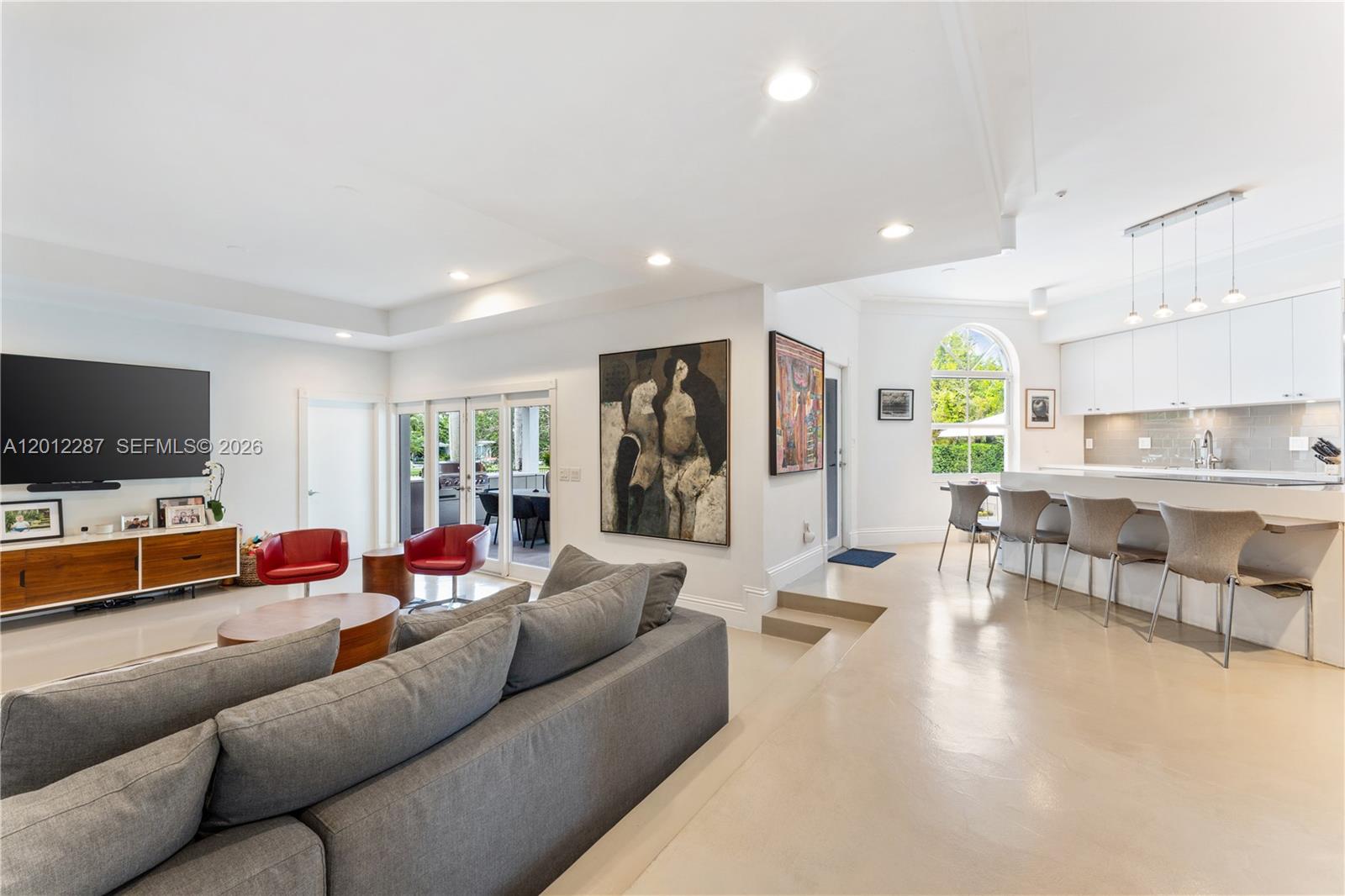 8763 SW 61st Pl Pinecrest, FL 33156