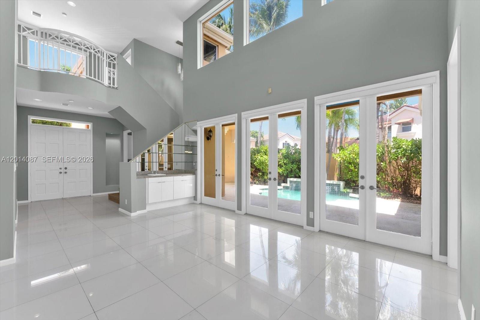 3728 NE 208th Ter Aventura, FL 33180
