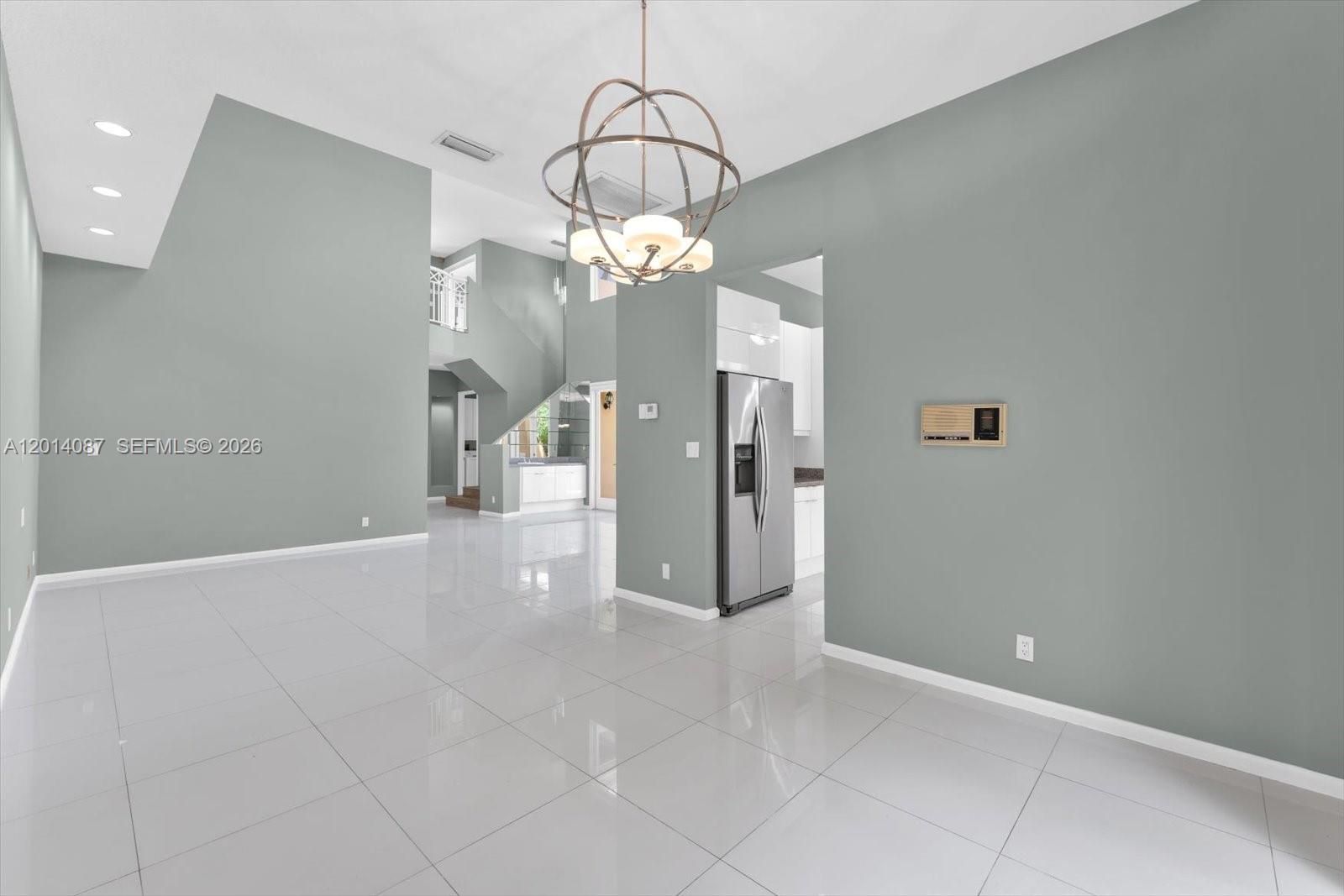 3728 NE 208th Ter Aventura, FL 33180