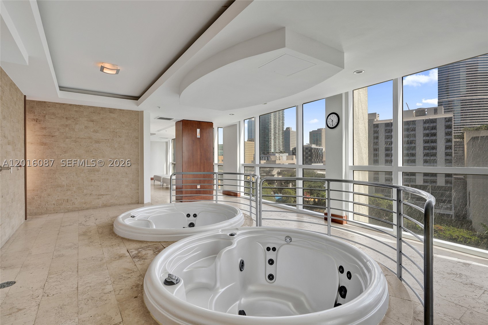 image Brickell on the River North36