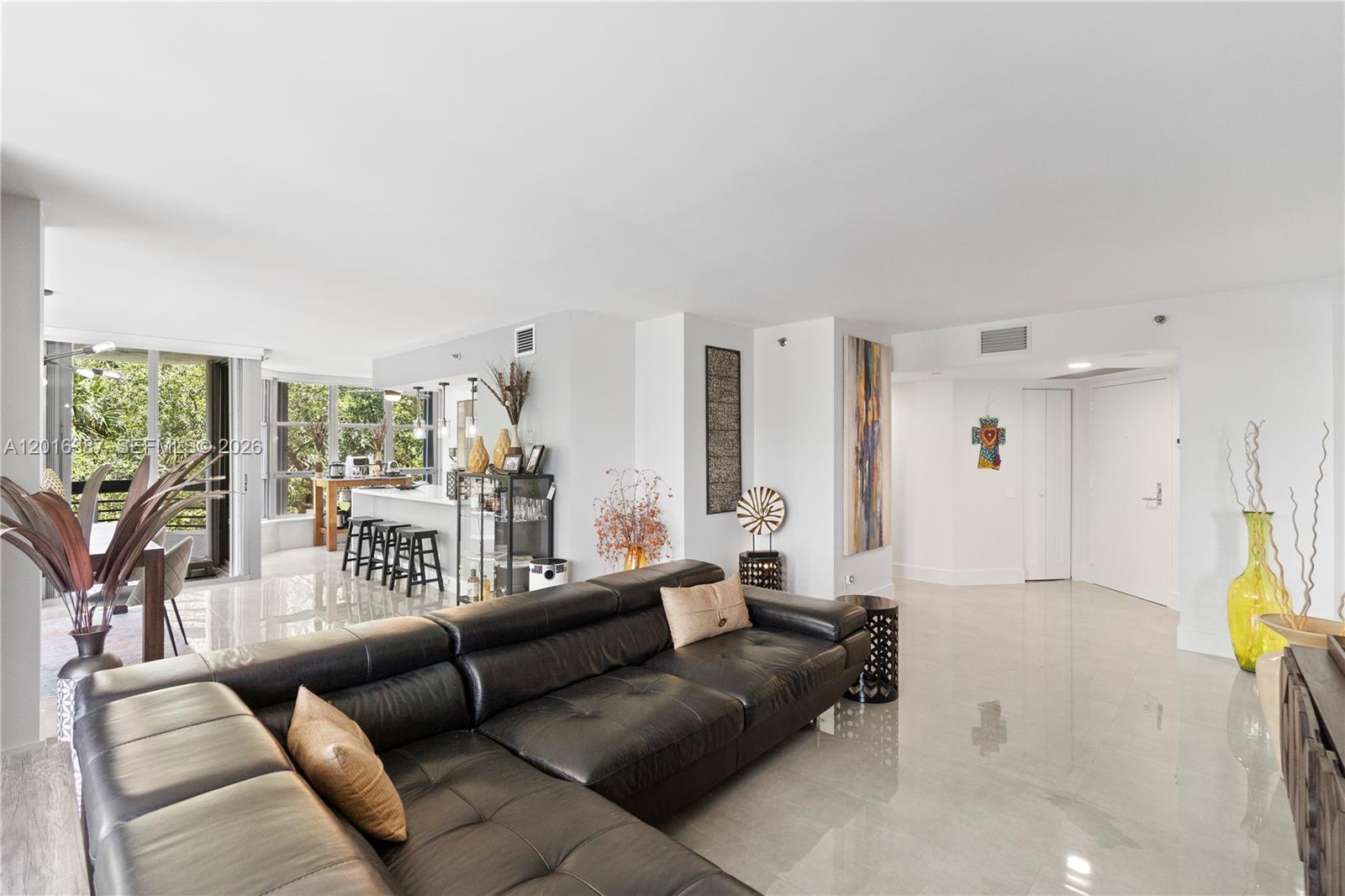 3600 Mystic Pointe Dr #306 Aventura, FL 33180