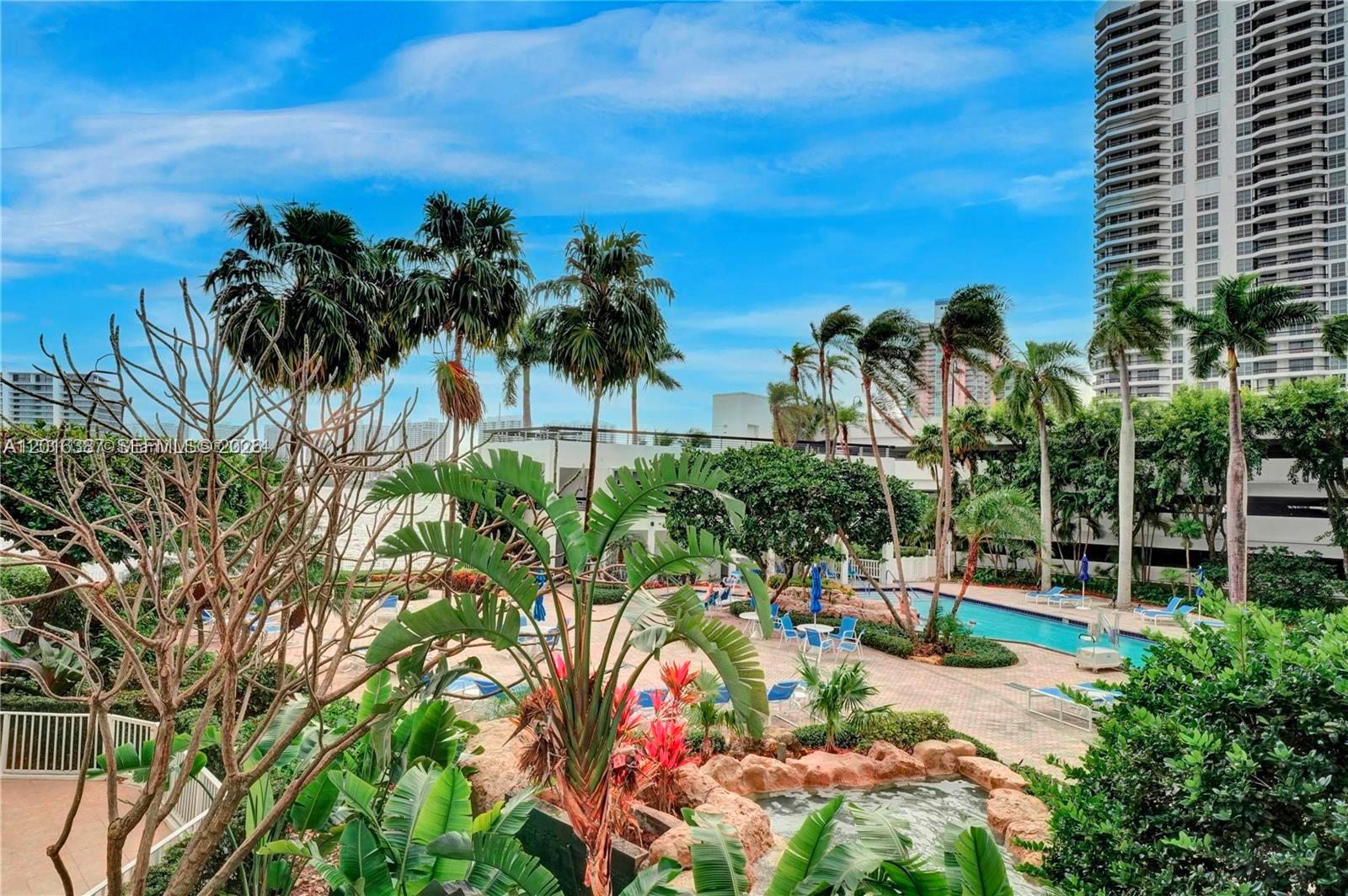 3600 Mystic Pointe Dr #306 Aventura, FL 33180