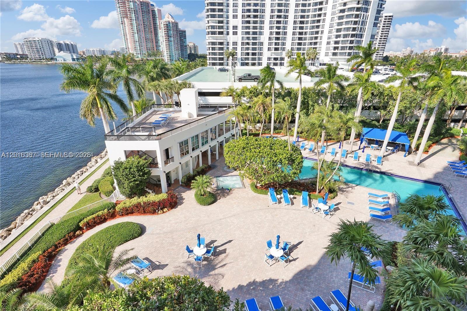 3600 Mystic Pointe Dr #306 Aventura, FL 33180