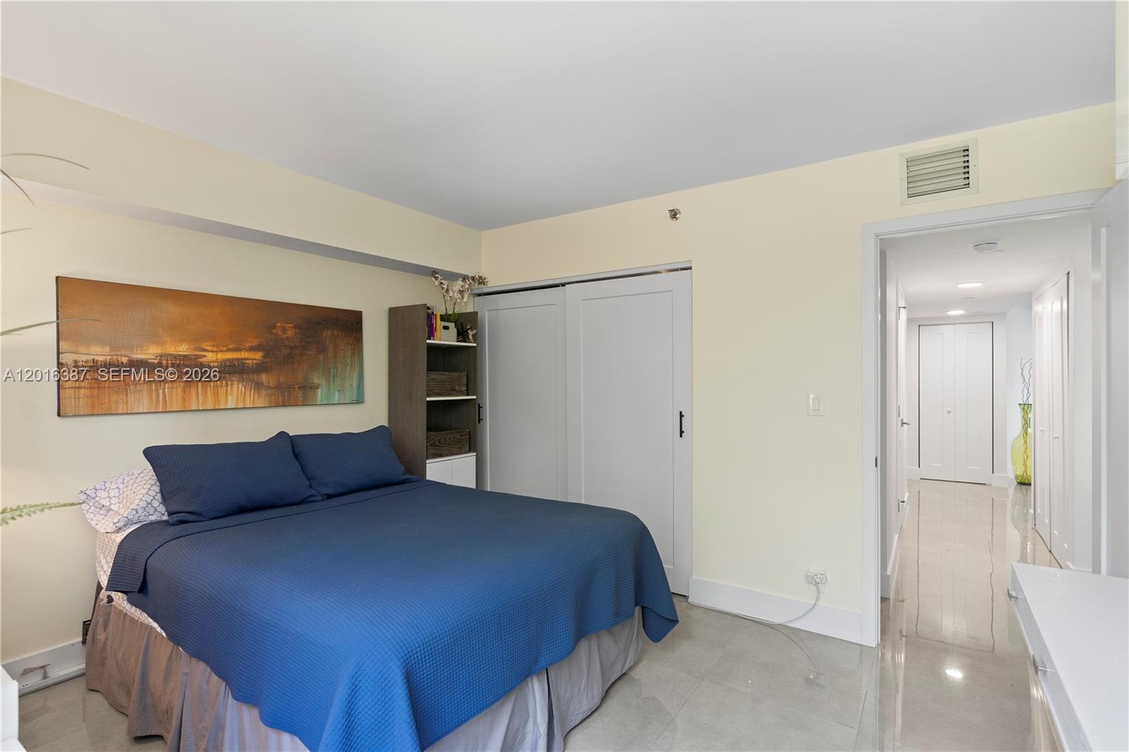 3600 Mystic Pointe Dr #306 Aventura, FL 33180