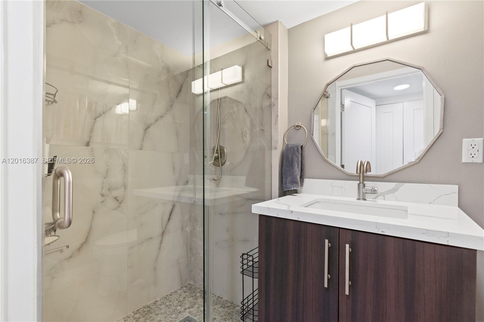 3600 Mystic Pointe Dr #306 Aventura, FL 33180