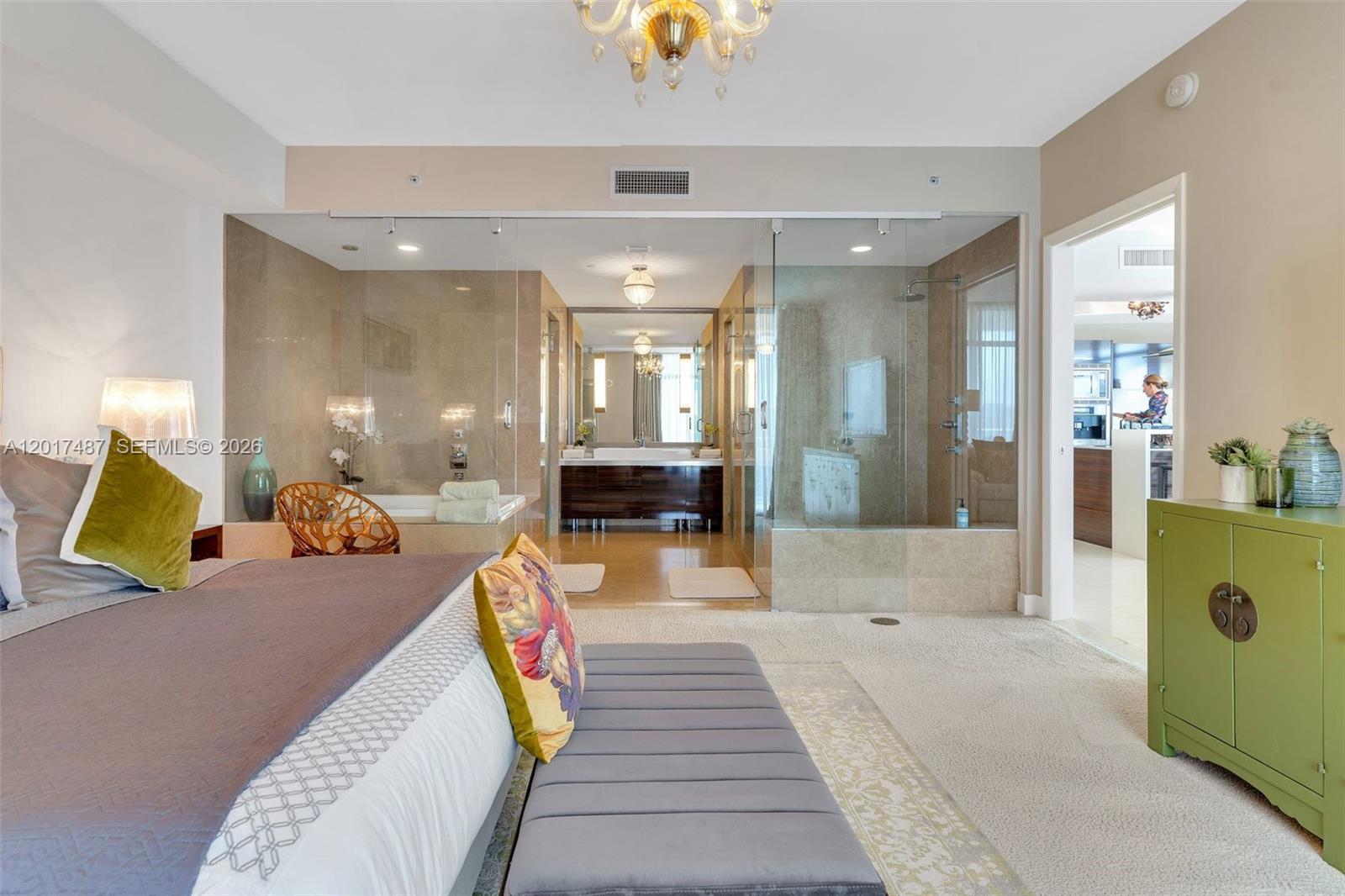 3737 Collins Ave #S-403 Miami Beach, FL 33140