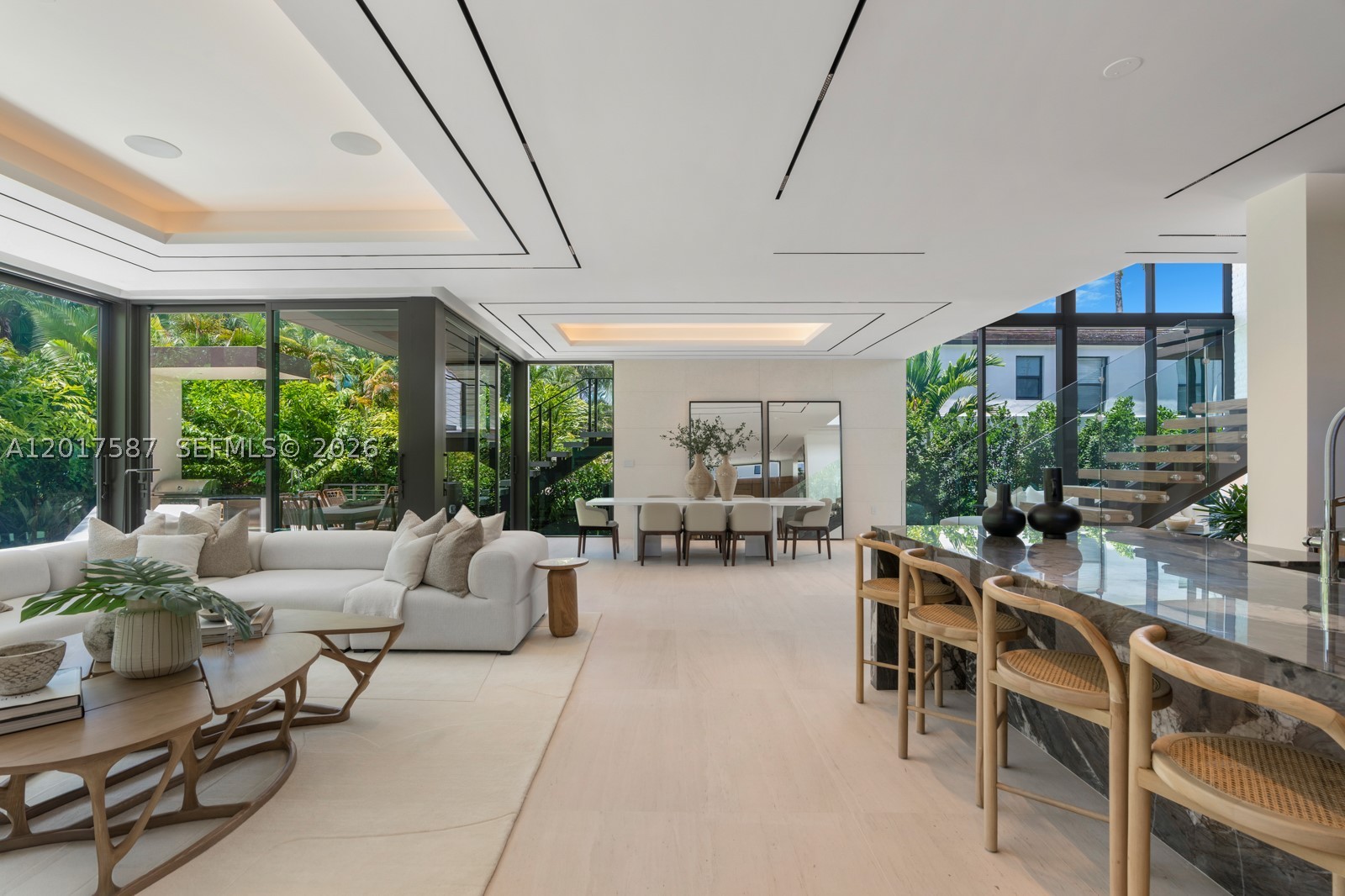 3045 N Bay Rd Miami Beach, FL 33140
