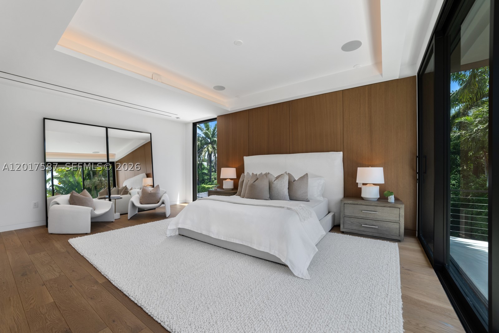 3045 N Bay Rd Miami Beach, FL 33140