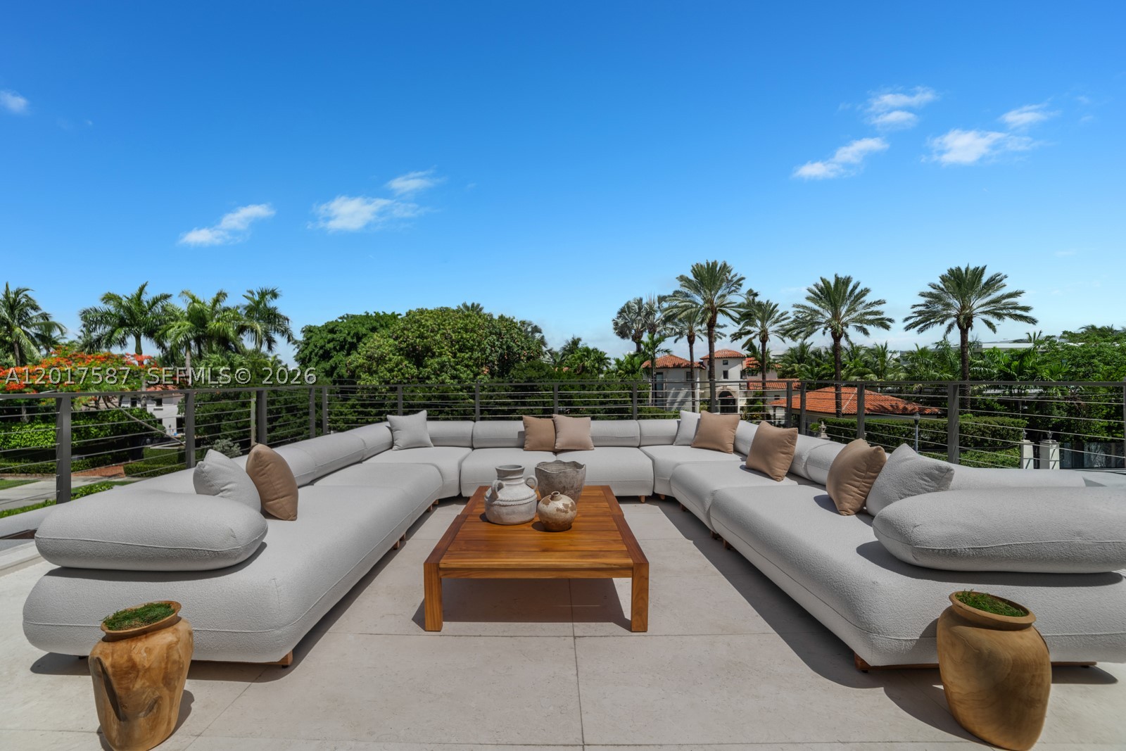 3045 N Bay Rd Miami Beach, FL 33140