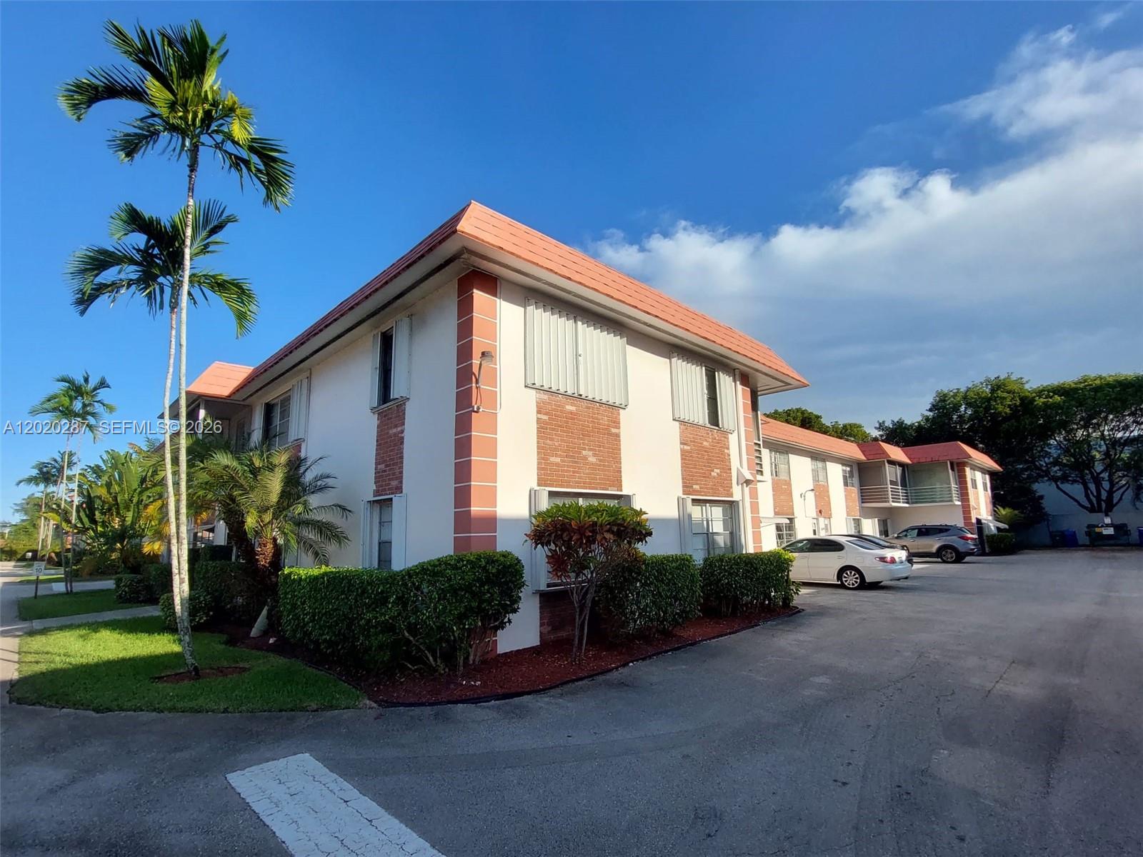 3550 NW 8th Ave #713
