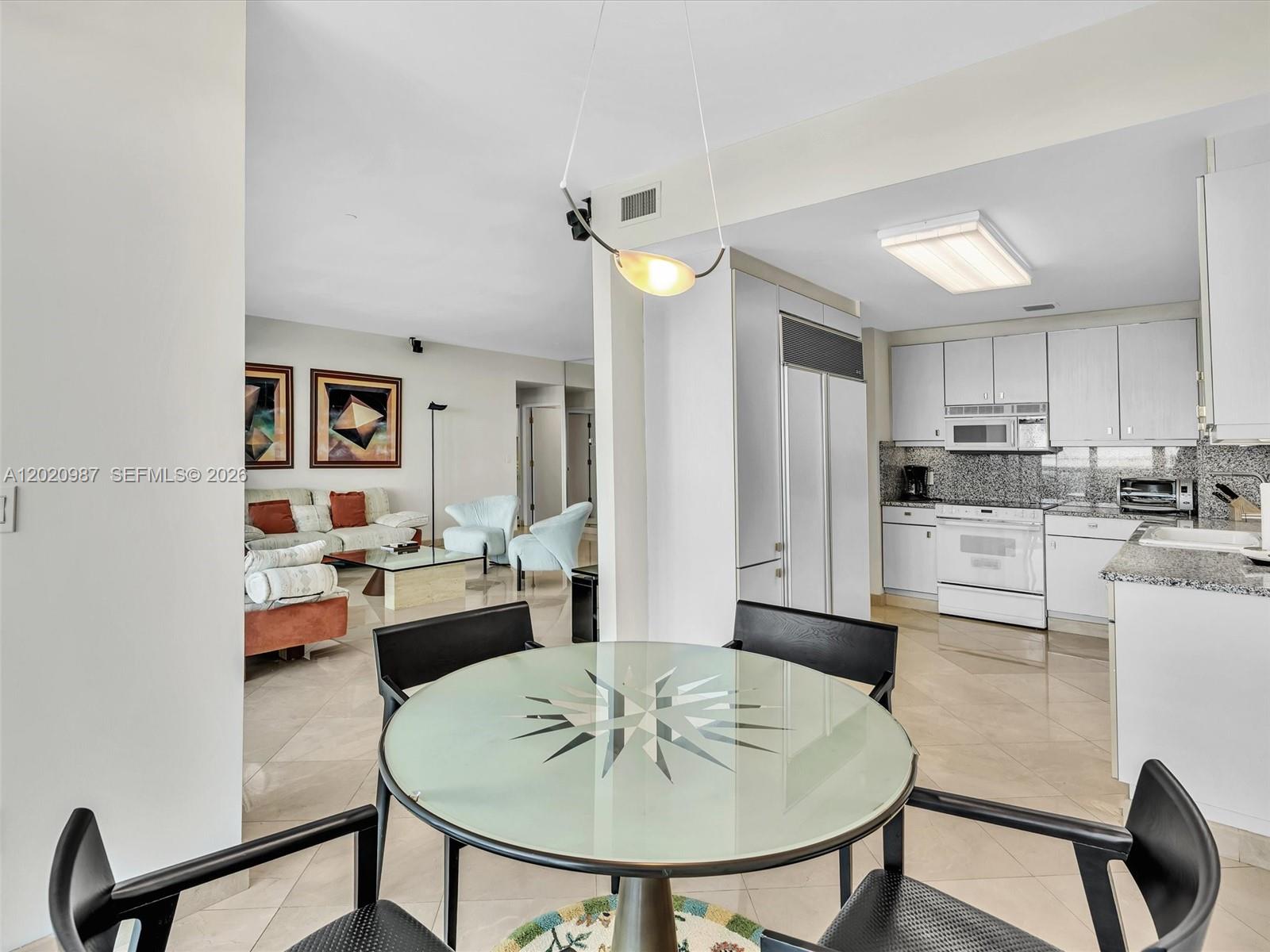 10101 Collins Ave #18C + CABANA Bal Harbour, FL 33154