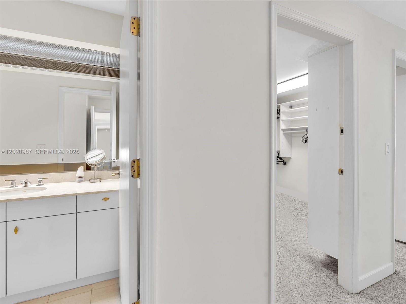 10101 Collins Ave #18C + CABANA Bal Harbour, FL 33154