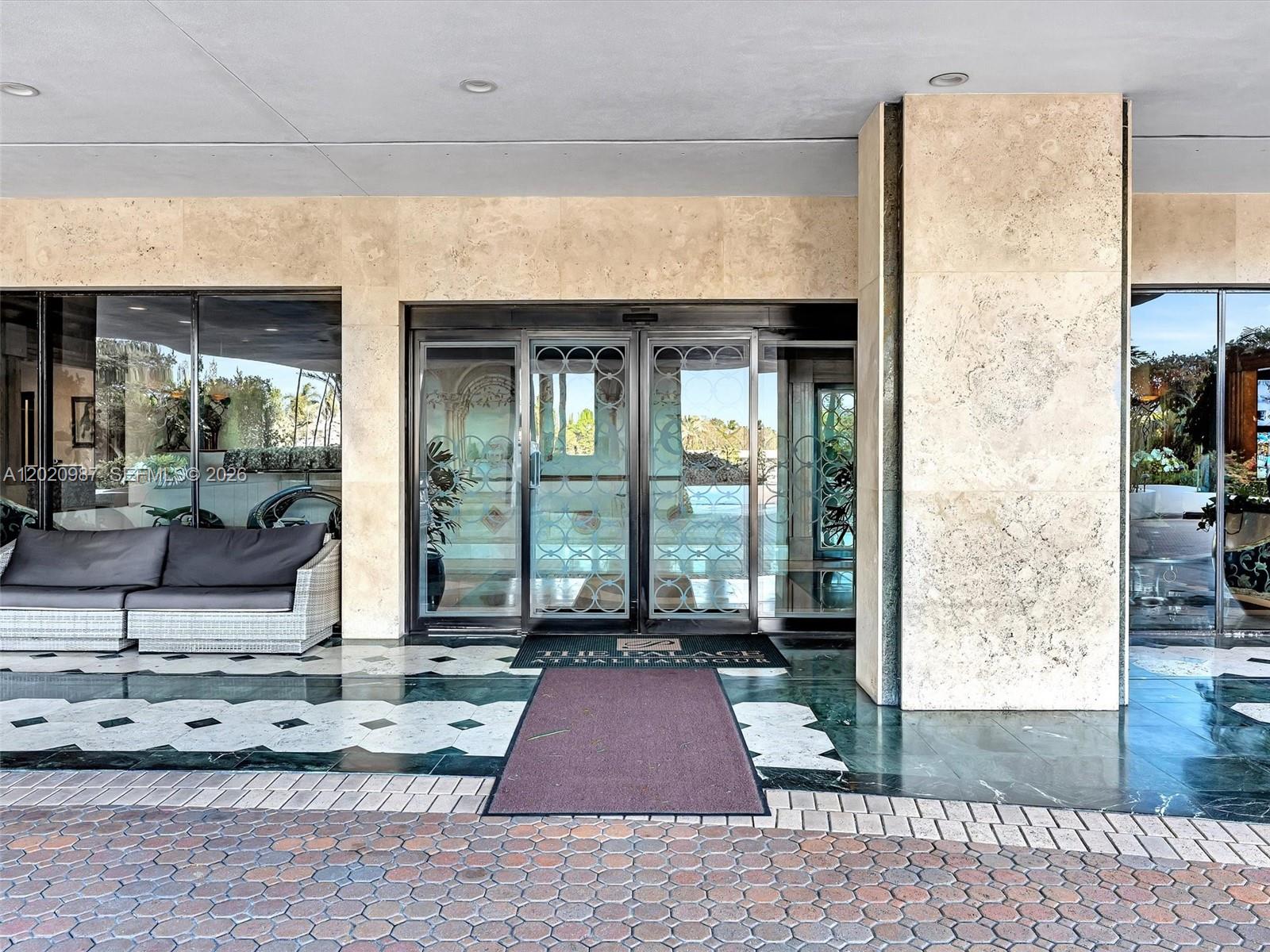 10101 Collins Ave #18C + CABANA Bal Harbour, FL 33154