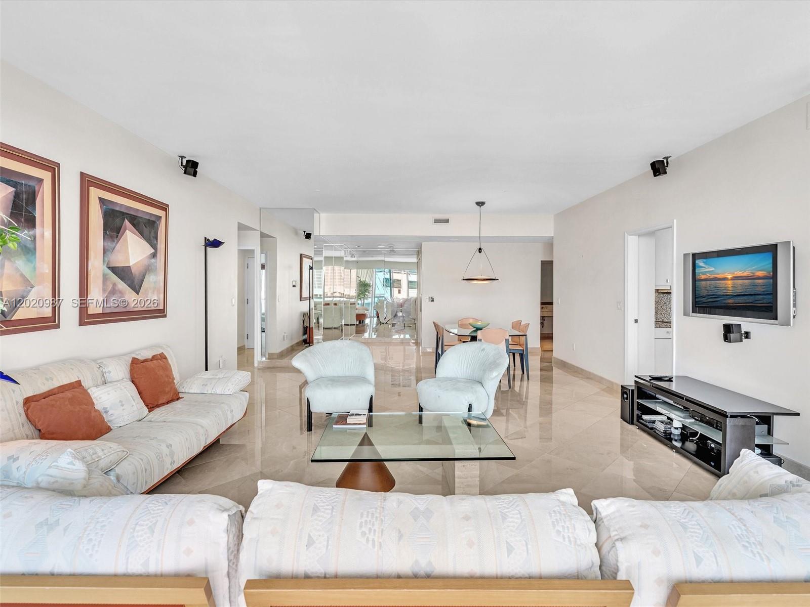 10101 Collins Ave #18C + CABANA Bal Harbour, FL 33154