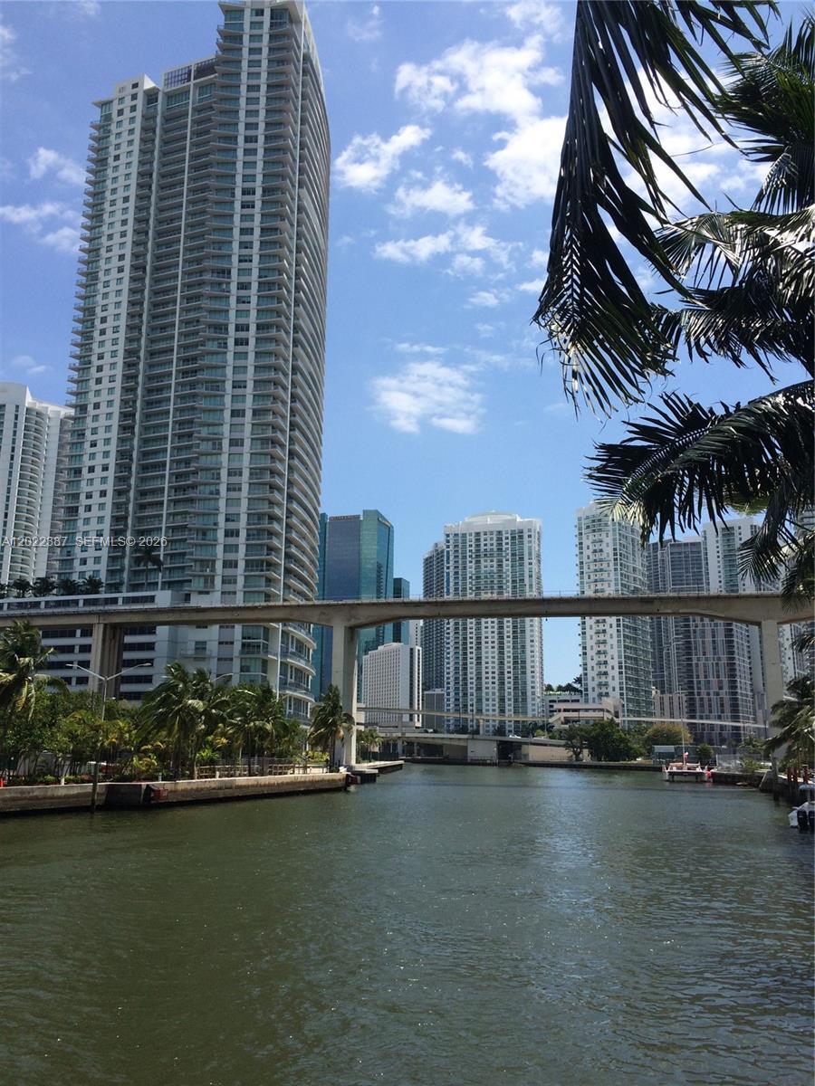 image Latitude on the River19