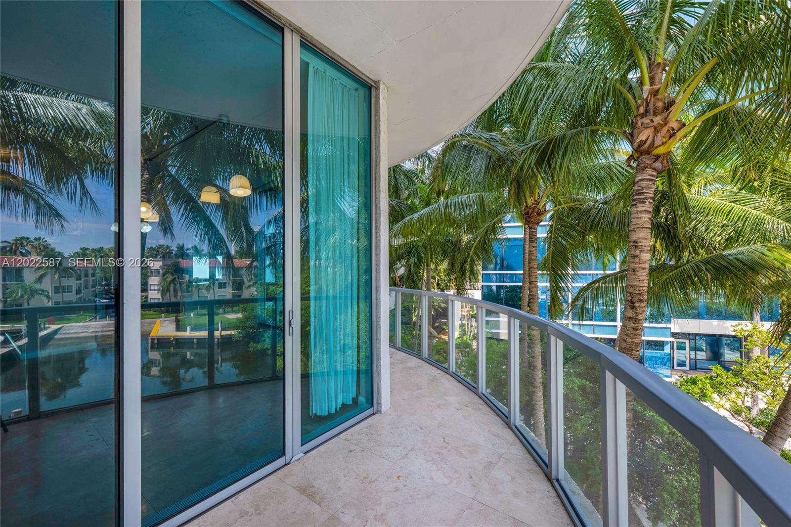3029 NE 188th St #301 Aventura, FL 33180