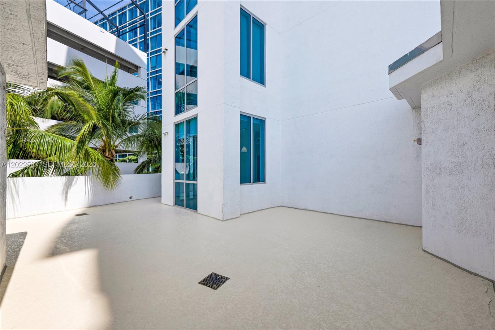 3029 NE 188th St #301 Aventura, FL 33180
