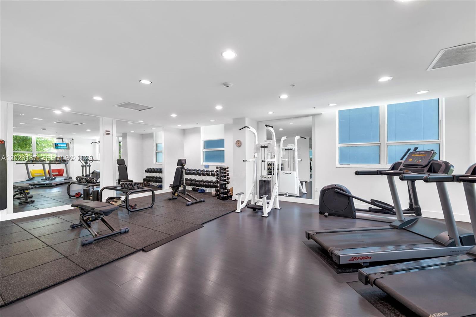 image Loft Downtown I12