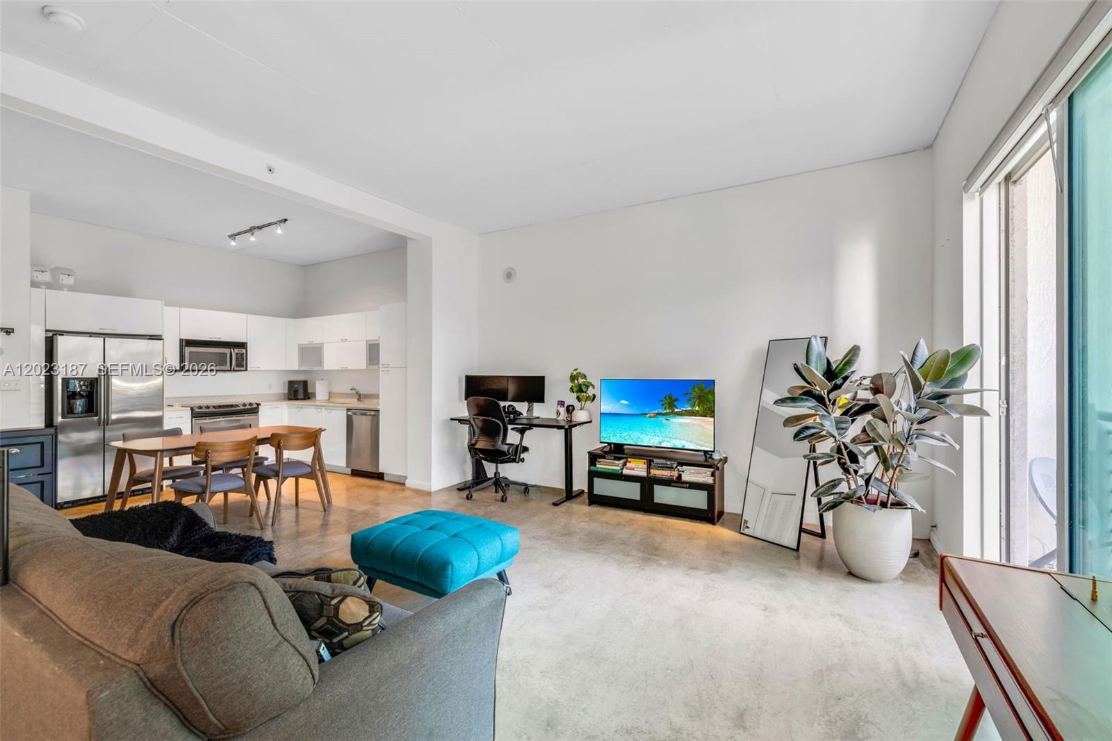 image Loft Downtown I3