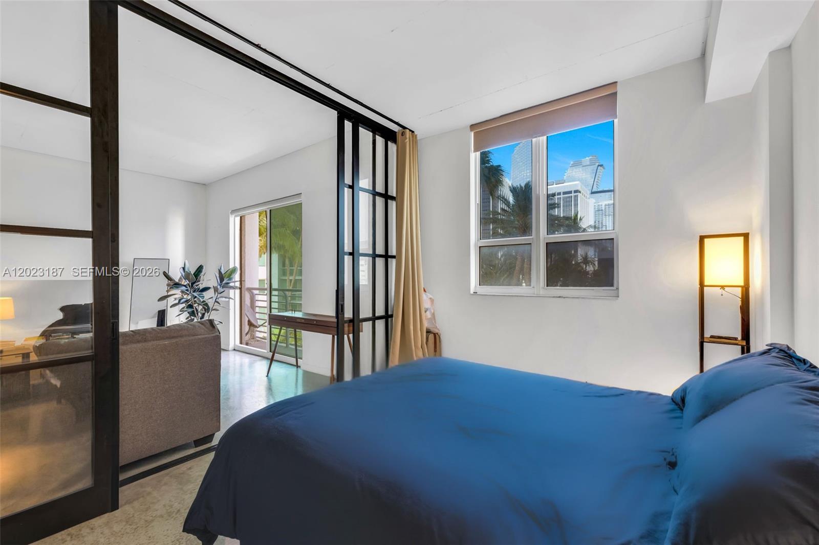 image Loft Downtown I8