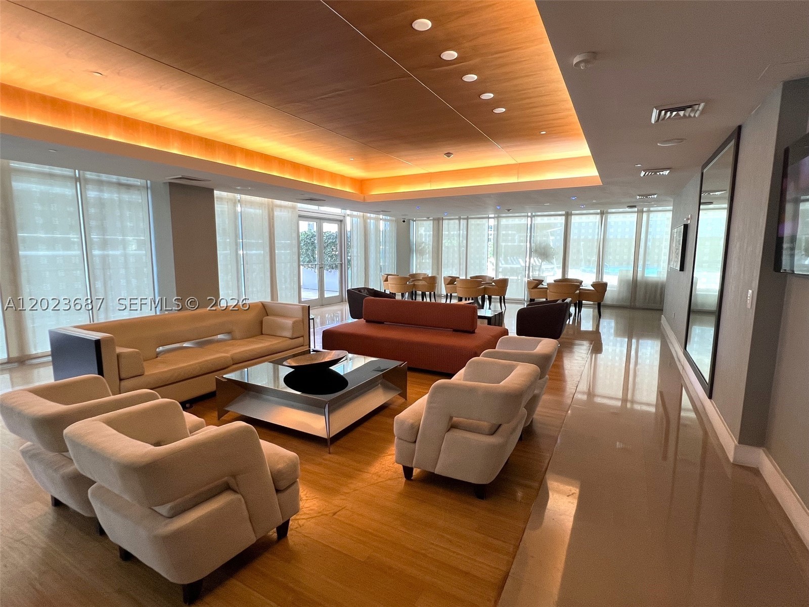 image 500 Brickell West23