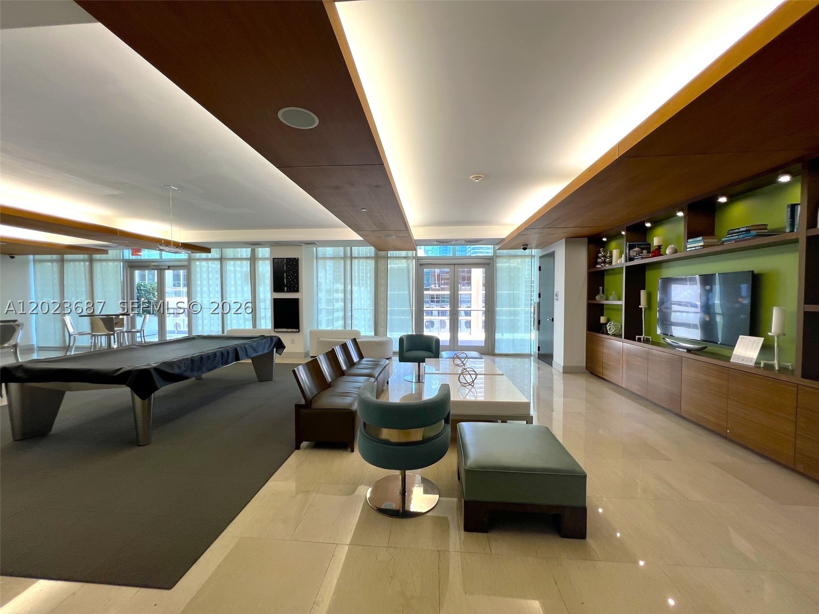 image 500 Brickell West25
