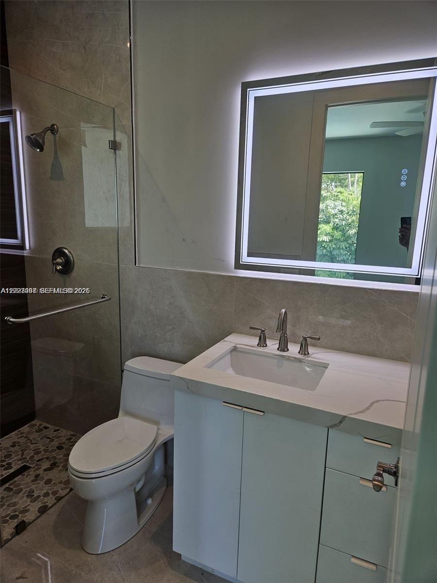8410 SW 65th Ave South Miami, FL 33143