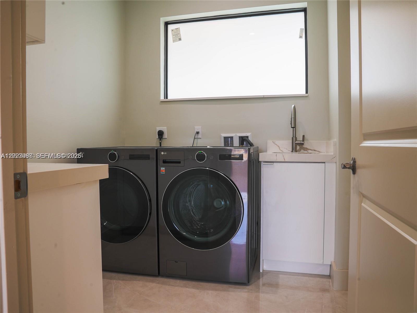 8410 SW 65th Ave South Miami, FL 33143