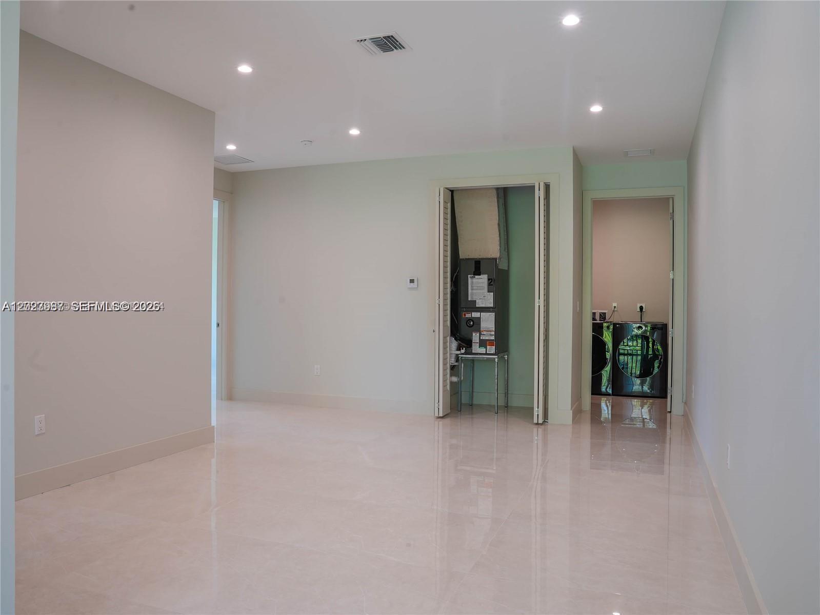 8410 SW 65th Ave South Miami, FL 33143