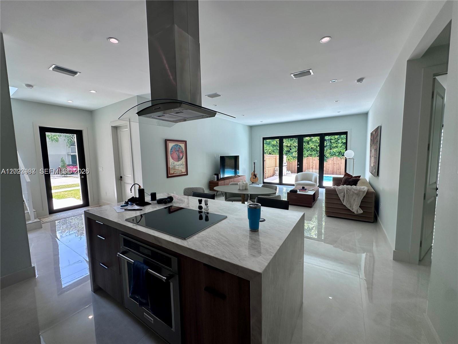 8410 SW 65th Ave South Miami, FL 33143