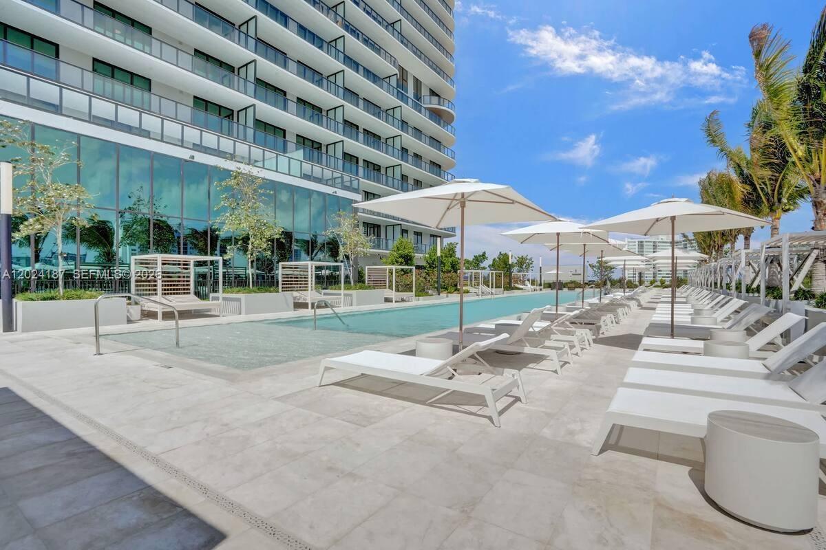 580 72th St #1804 Miami Beach, FL 34553