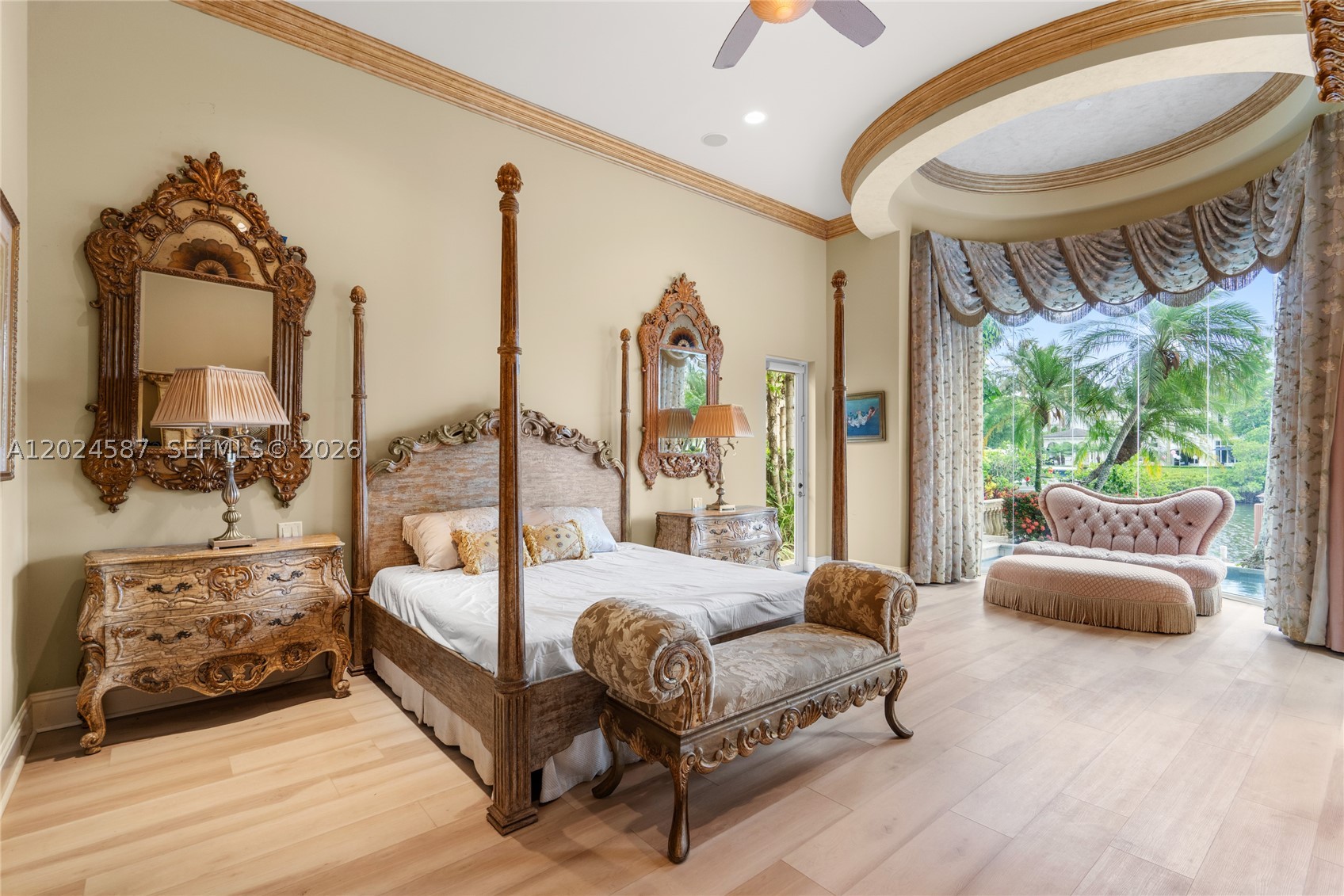 832 Harbour Isle Pl North Palm Beach, FL 33410