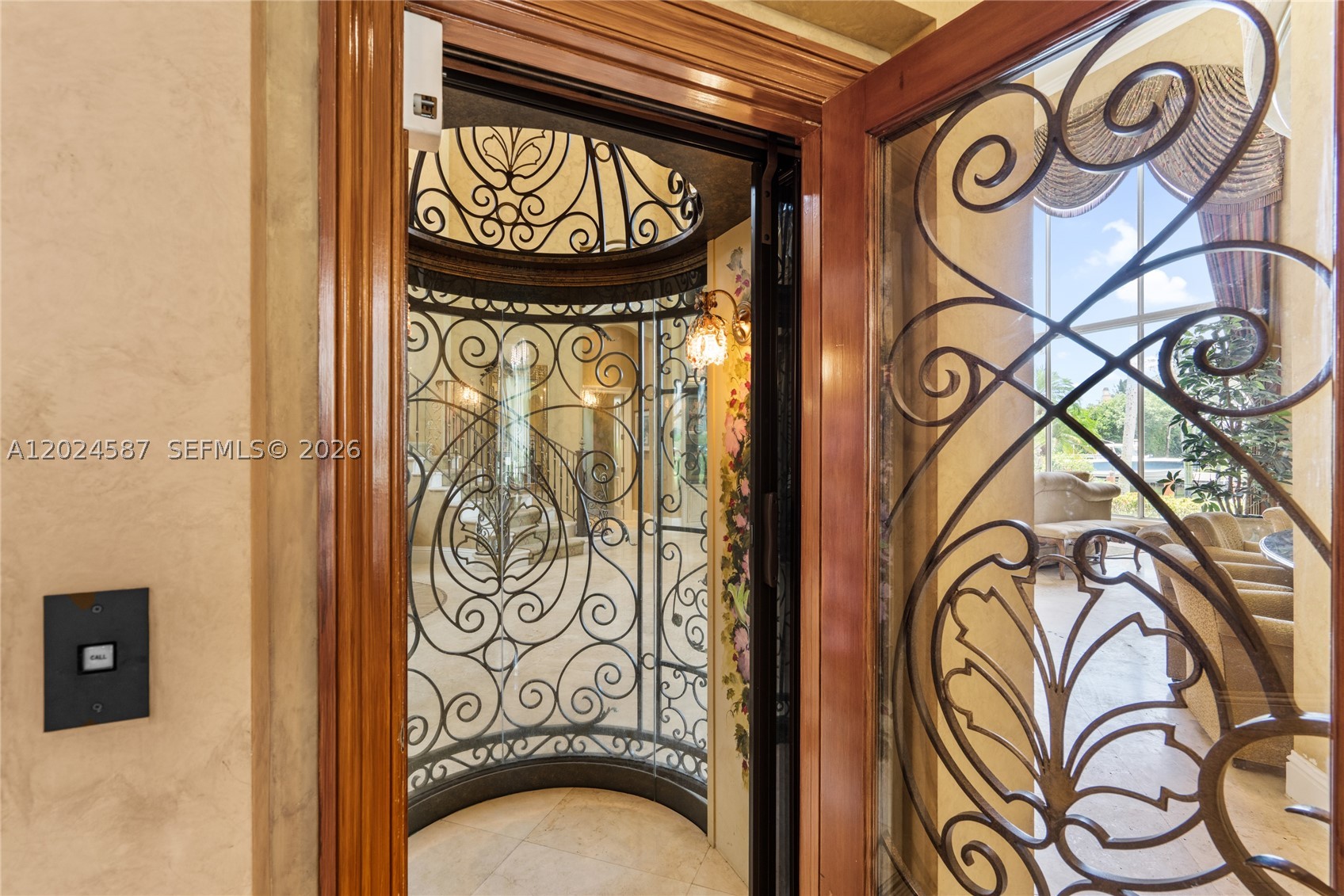 832 Harbour Isle Pl North Palm Beach, FL 33410