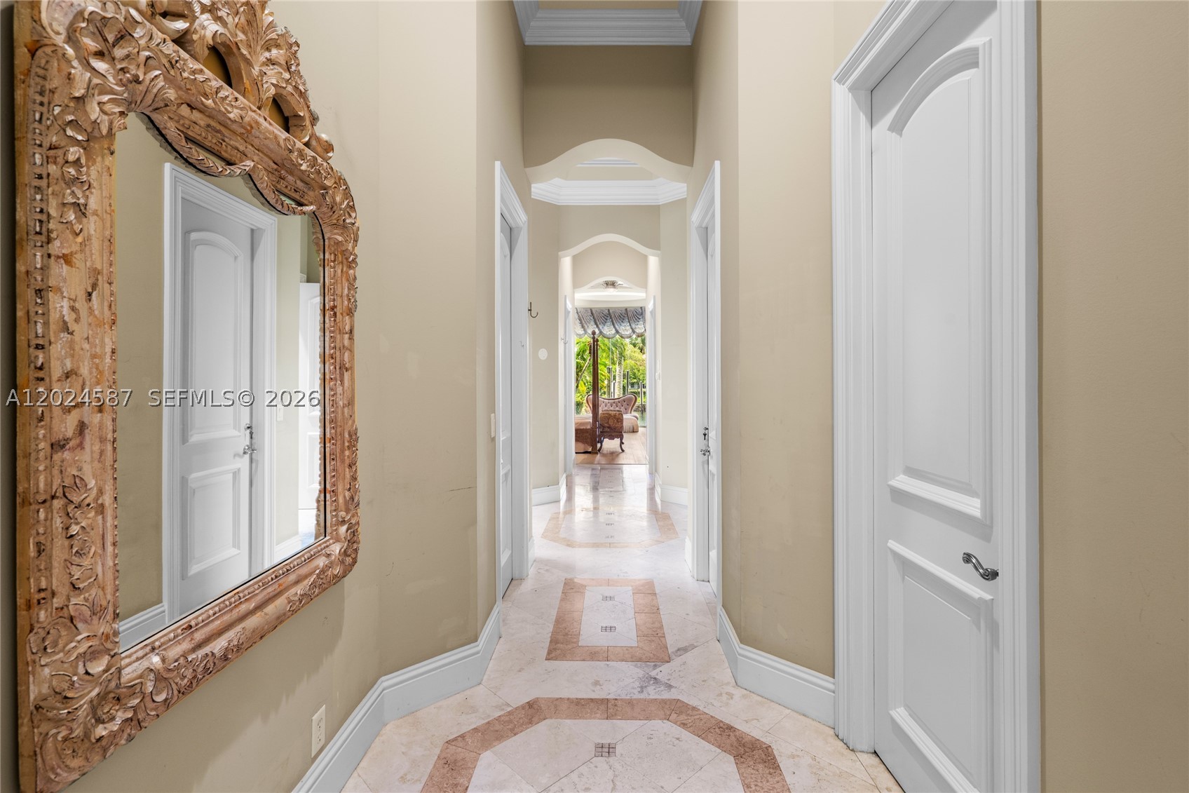 832 Harbour Isle Pl North Palm Beach, FL 33410