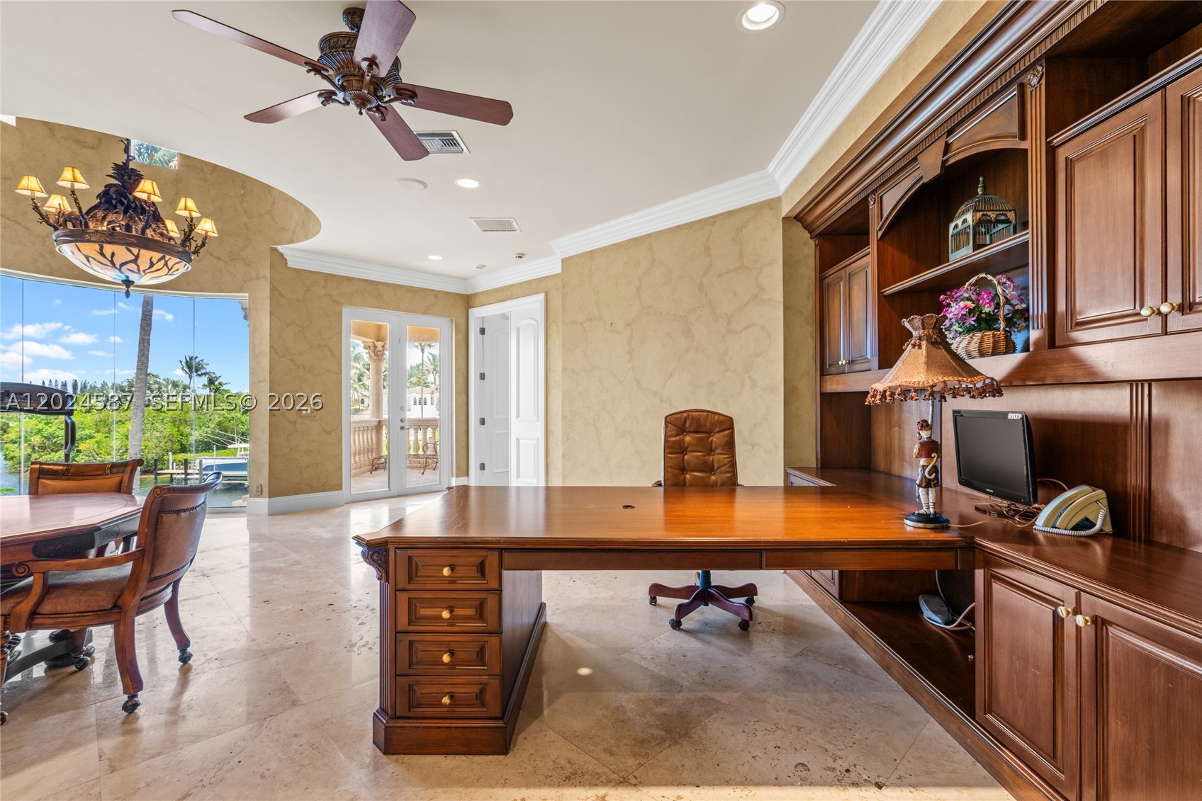 832 Harbour Isle Pl North Palm Beach, FL 33410