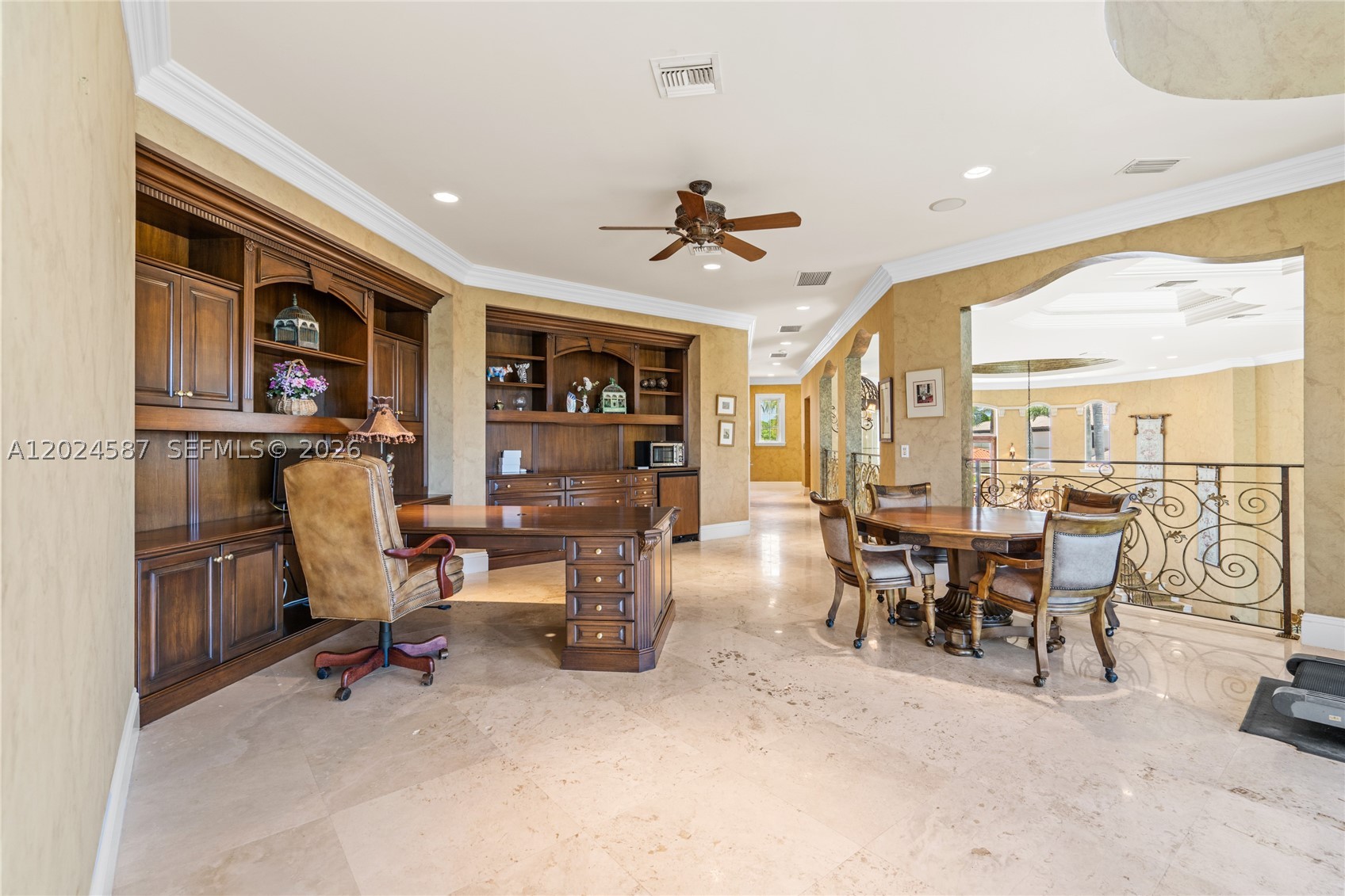 832 Harbour Isle Pl North Palm Beach, FL 33410
