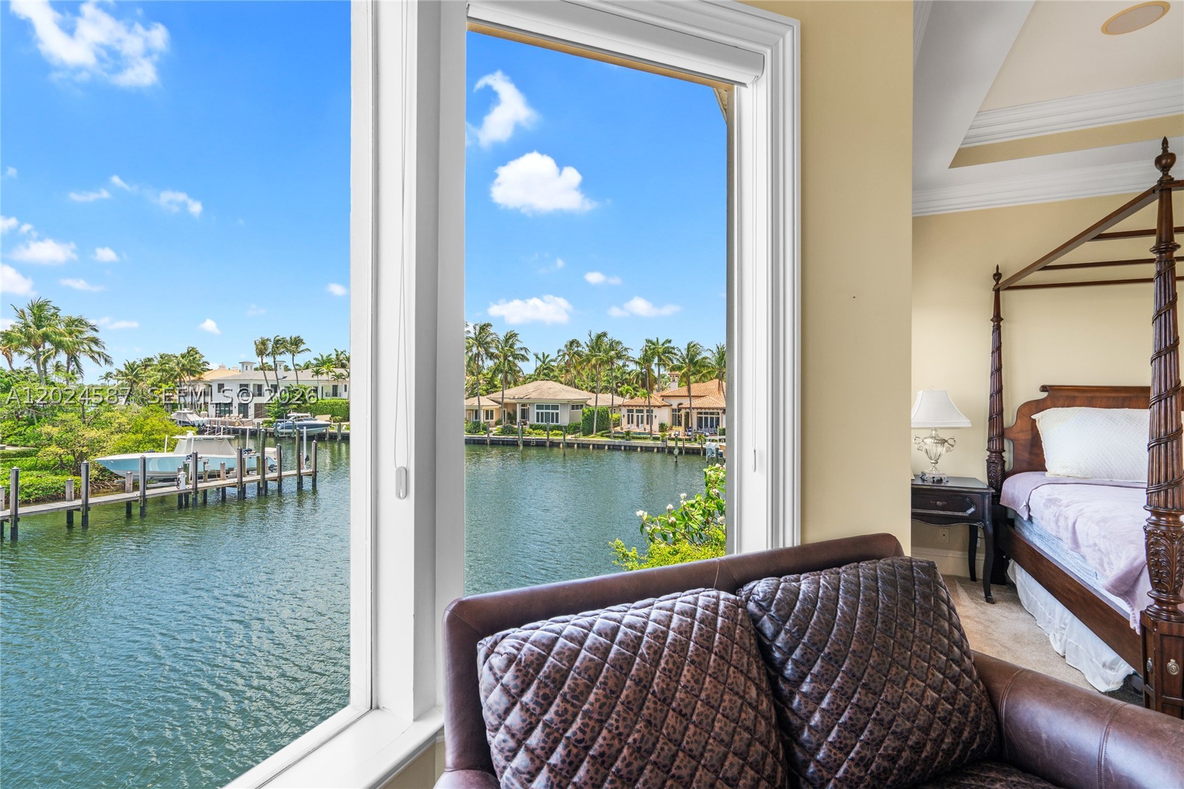 832 Harbour Isle Pl North Palm Beach, FL 33410