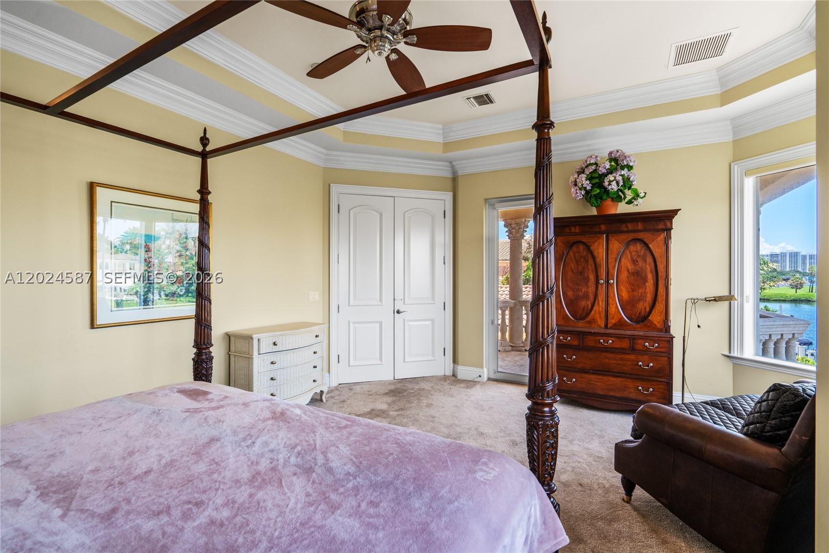 832 Harbour Isle Pl North Palm Beach, FL 33410