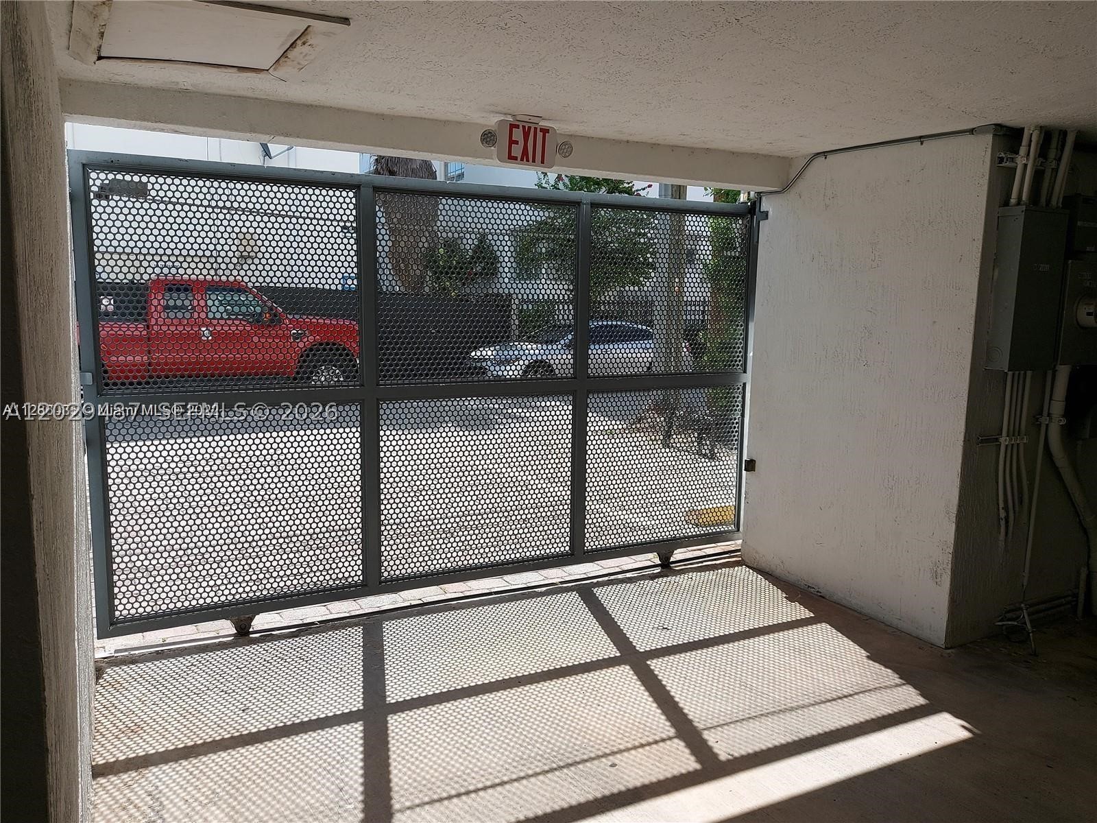 945 Michigan Ave #5 Miami Beach, FL 33139