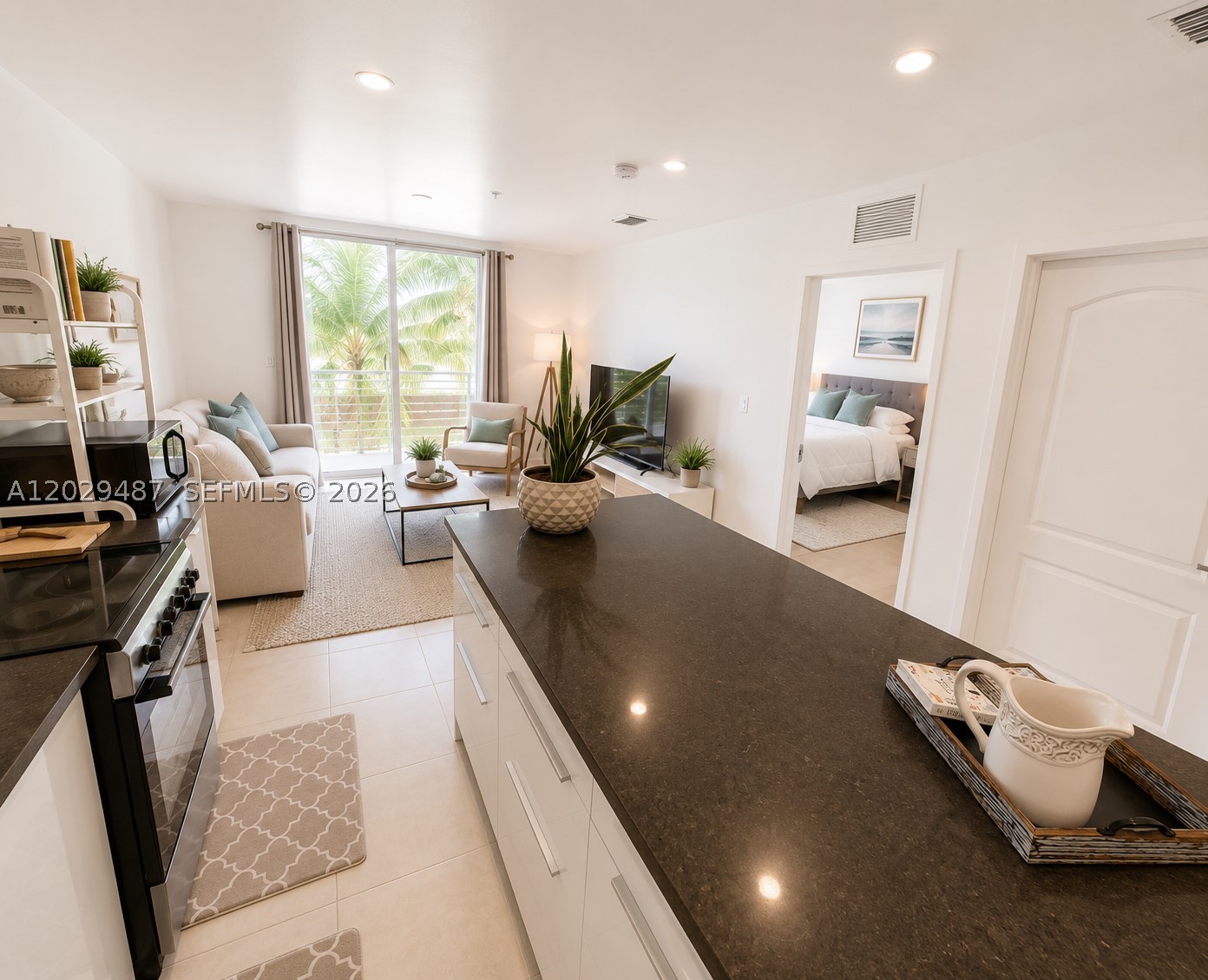 945 Michigan Ave #5 Miami Beach, FL 33139