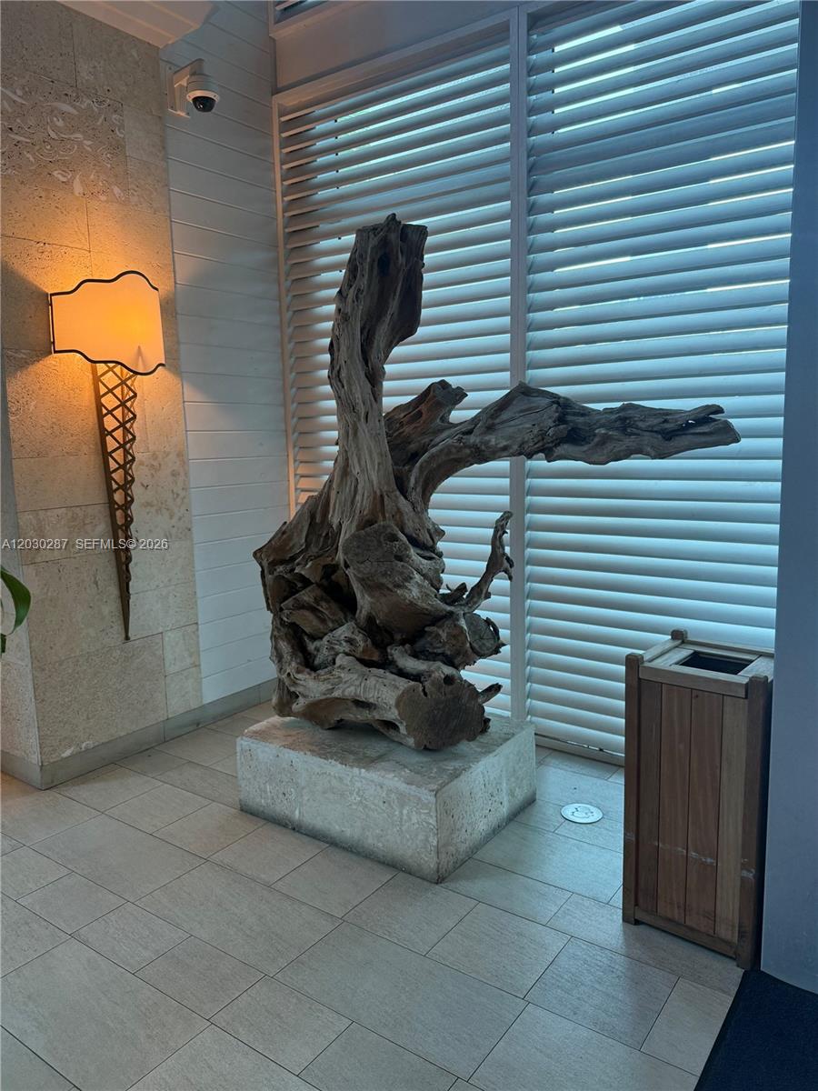 17315 Collins Ave #1406 Sunny Isles Beach, FL 33160