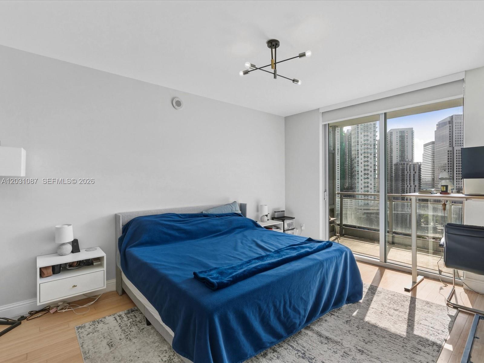 90 SW 3rd St #2015 Miami, FL 33130
