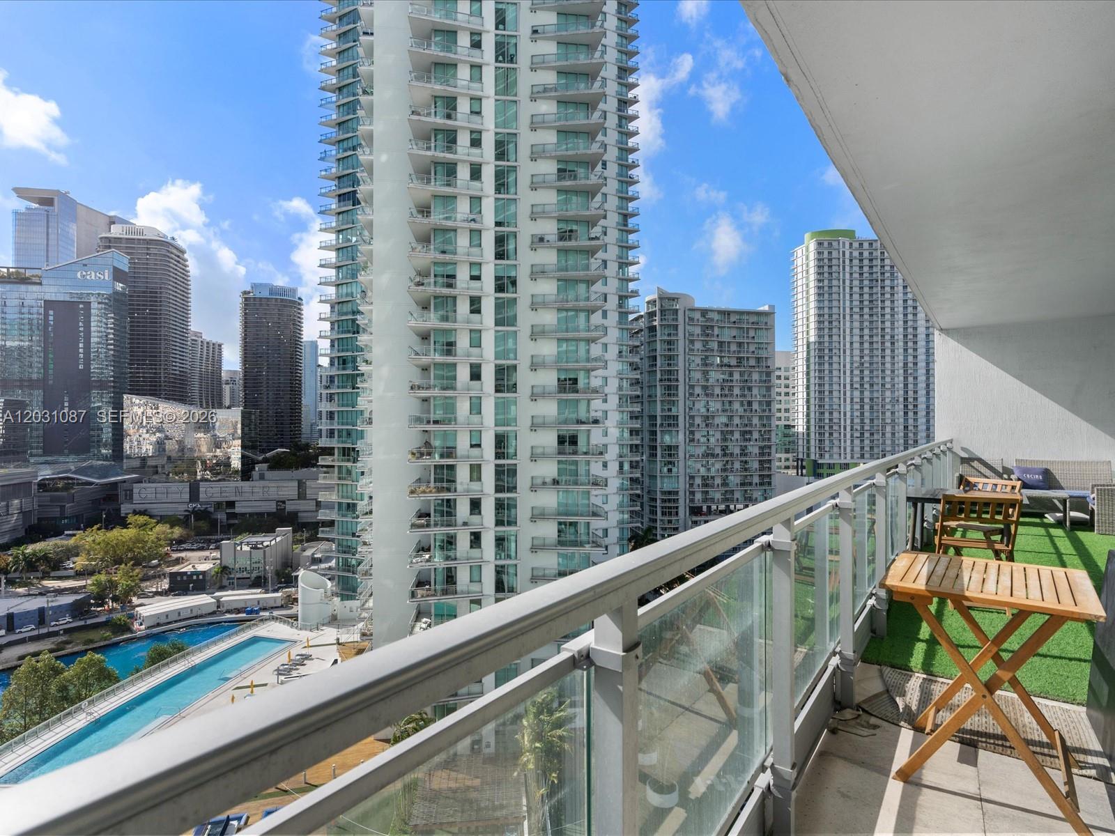 90 SW 3rd St #2015 Miami, FL 33130