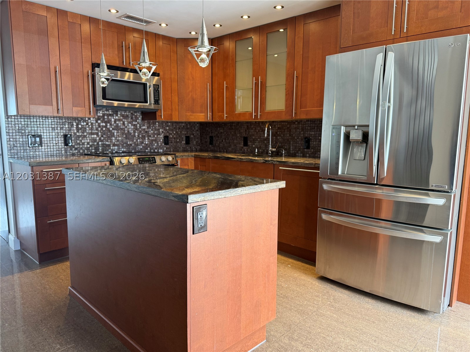19220 NE 25th Ave #272B