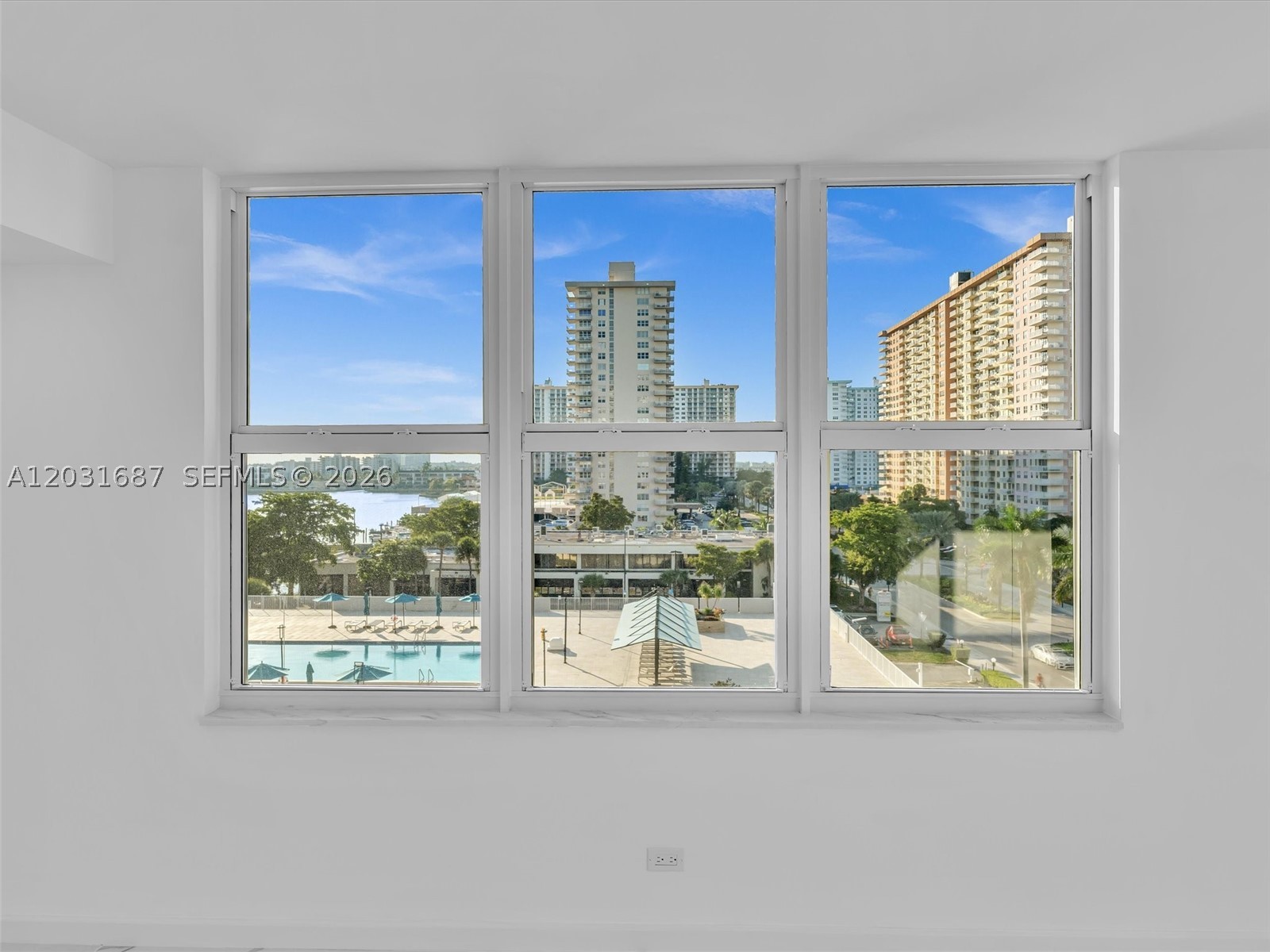 image Winston Towers 30034