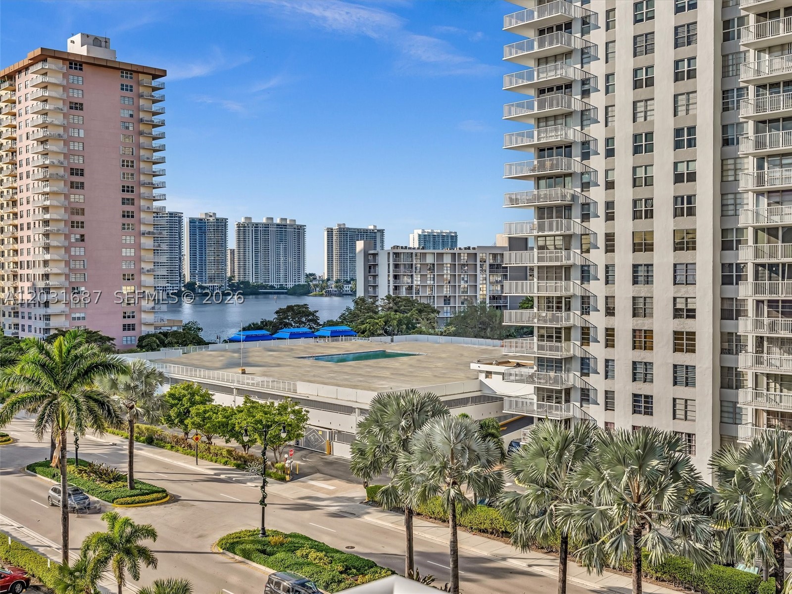 image Winston Towers 30036