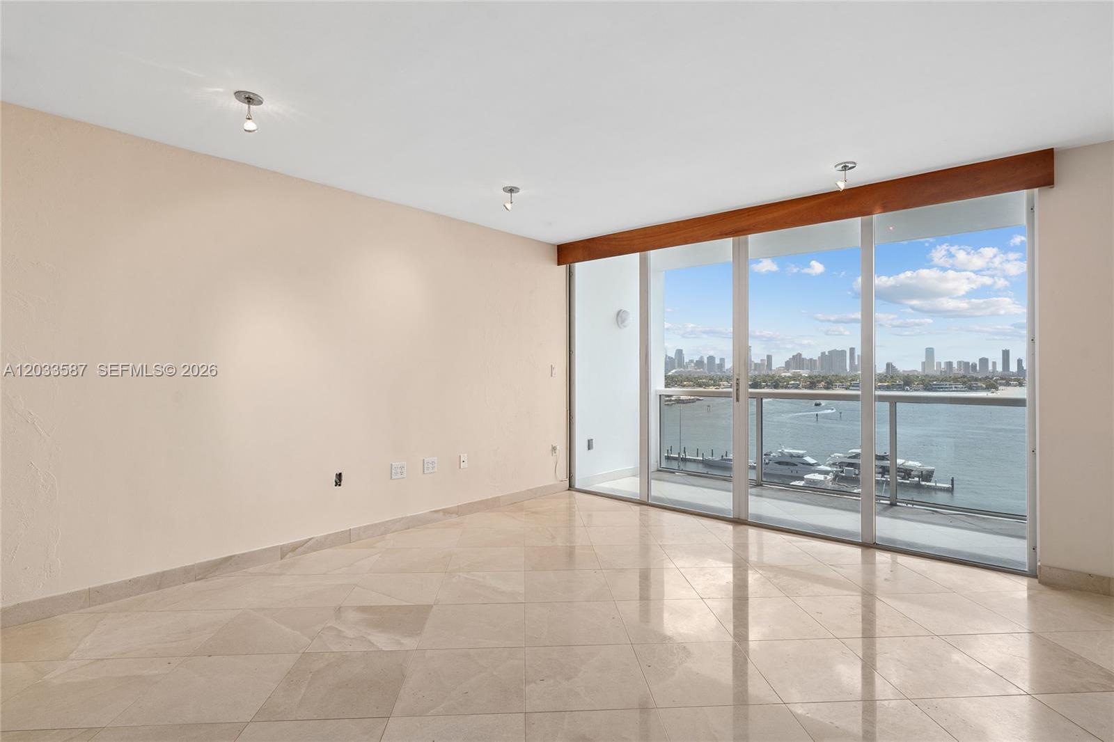 1900 Sunset Harbour #1008 Miami Beach, FL 33139