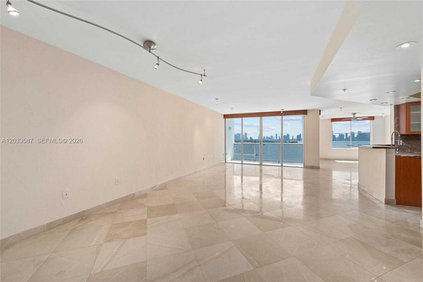 1900 Sunset Harbour #1008 Miami Beach, FL 33139